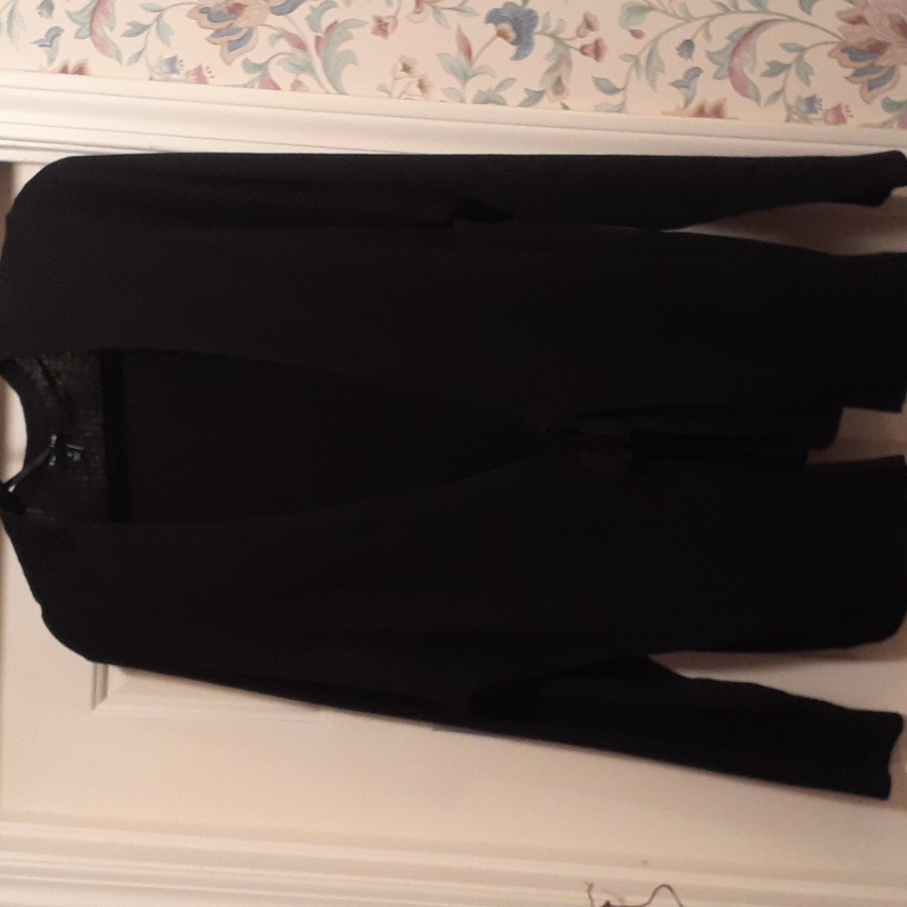 NWOT TORRID super soft spring cardi
